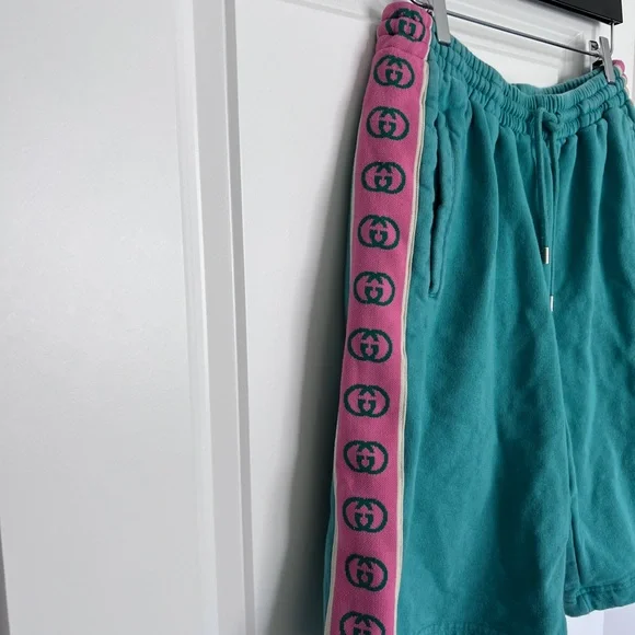 Authentic Gucci Mens Shorts with GG logo - Picture 2 of 7